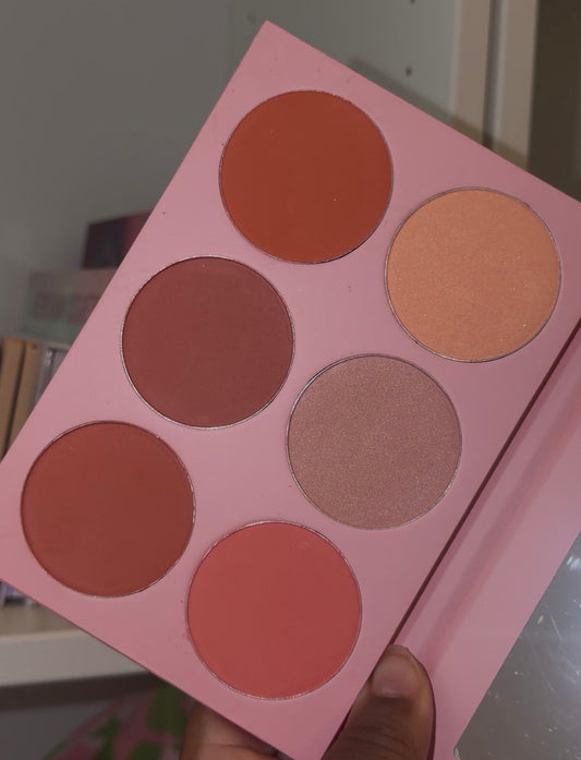 The Doll Effect Blush Palette
